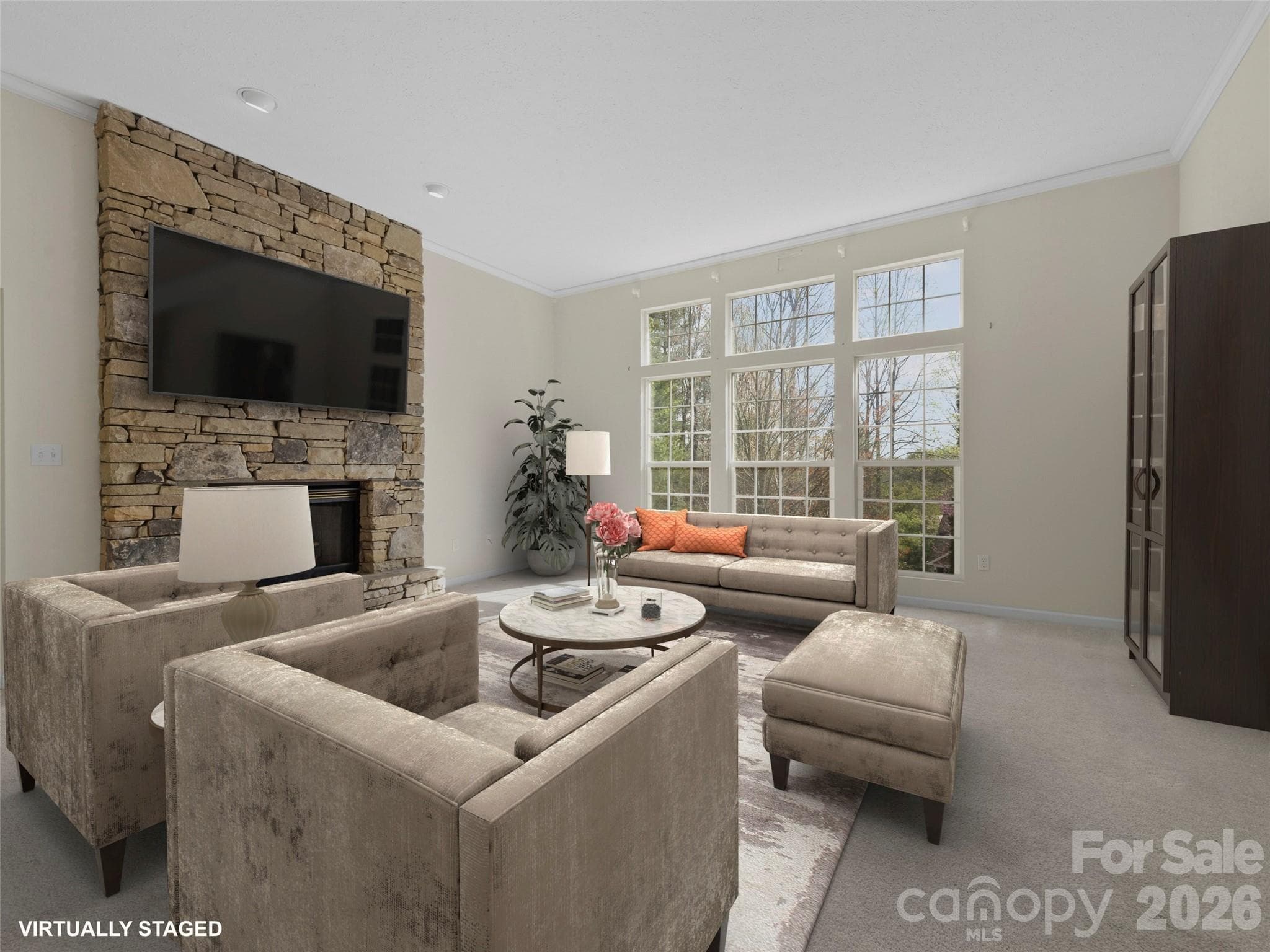 Grand Living Room - 21 Old Applewood Lane, Hendersonville