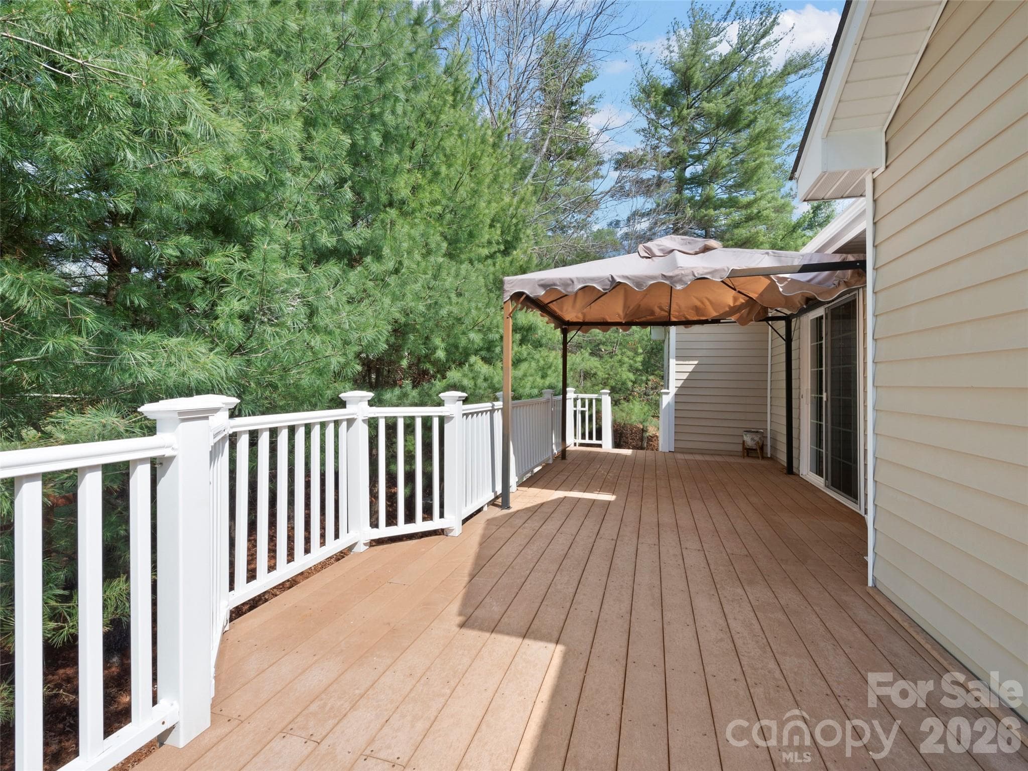 Rear Deck with covered shade area - 21 Old Applewood Lane, Hendersonville