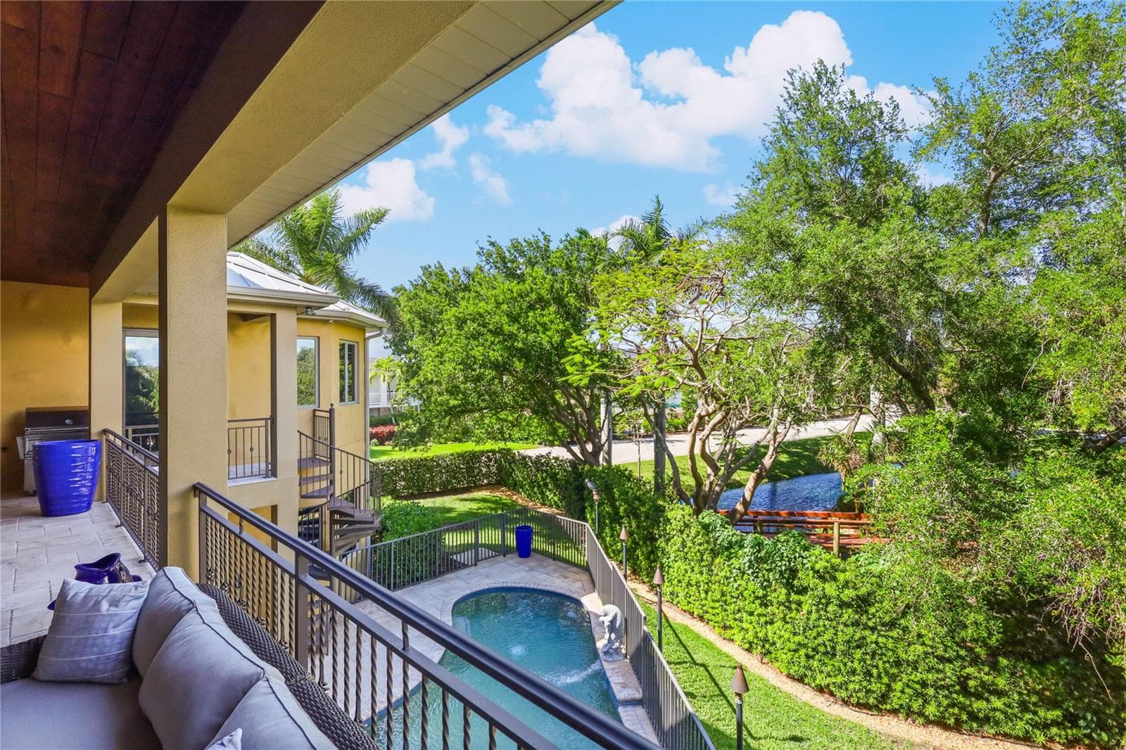 Single Family Residence at 7158 HAWKS HARBOR CIR, BRADENTON, photo 13 of 74