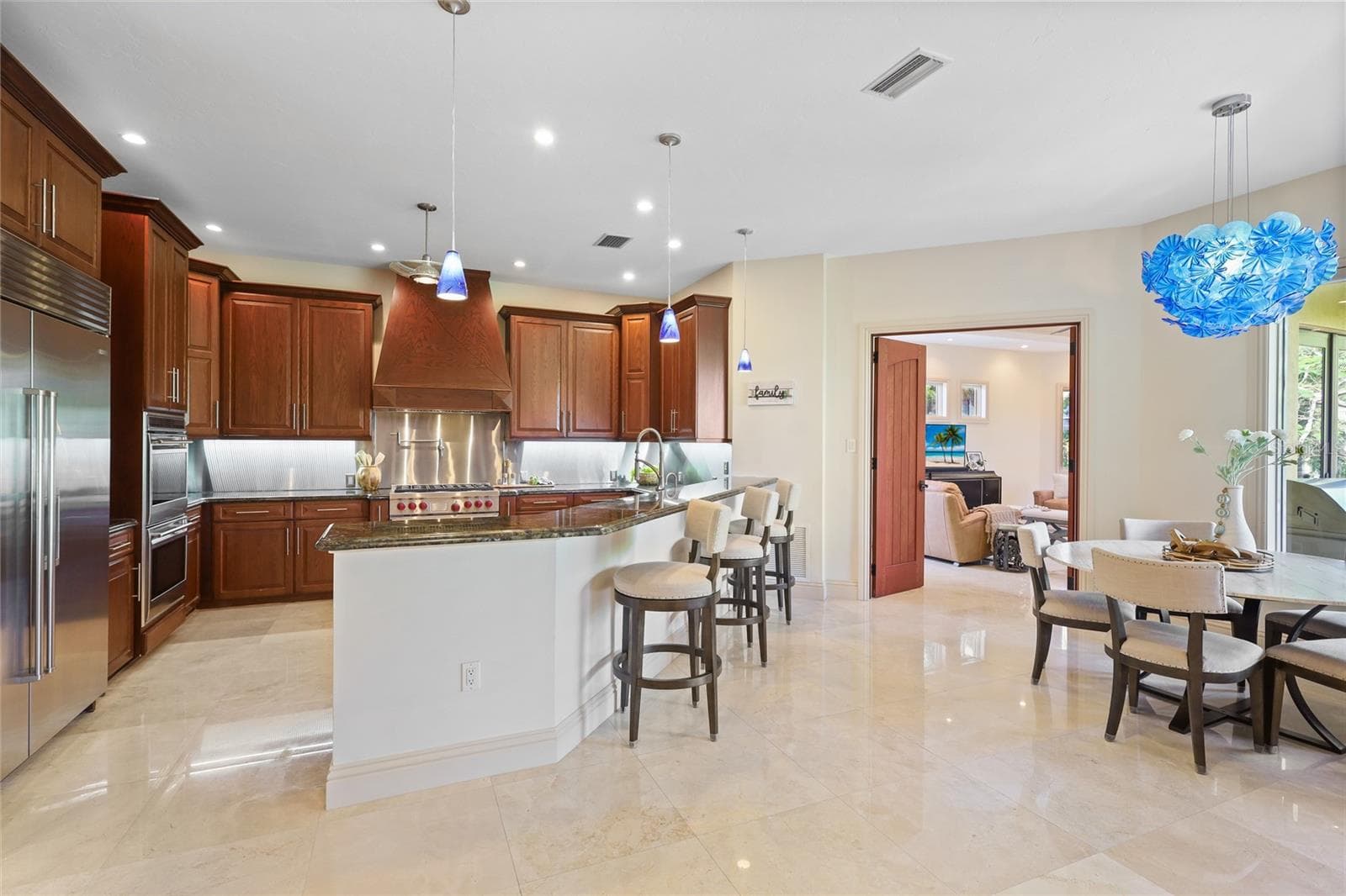 Single Family Residence at 7158 HAWKS HARBOR CIR, BRADENTON, photo 15 of 74