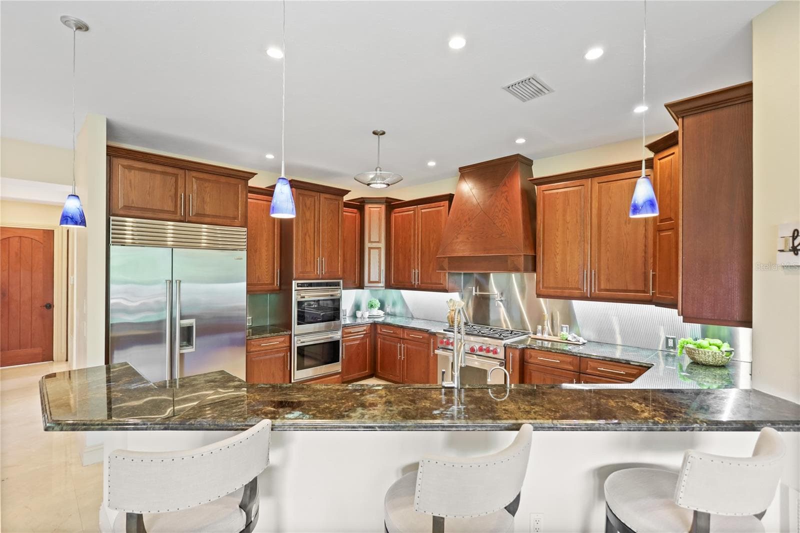Single Family Residence at 7158 HAWKS HARBOR CIR, BRADENTON, photo 16 of 74