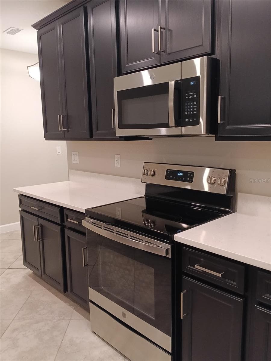 Kitchen - 10274 ECHO DOCK LOOP, SAN ANTONIO