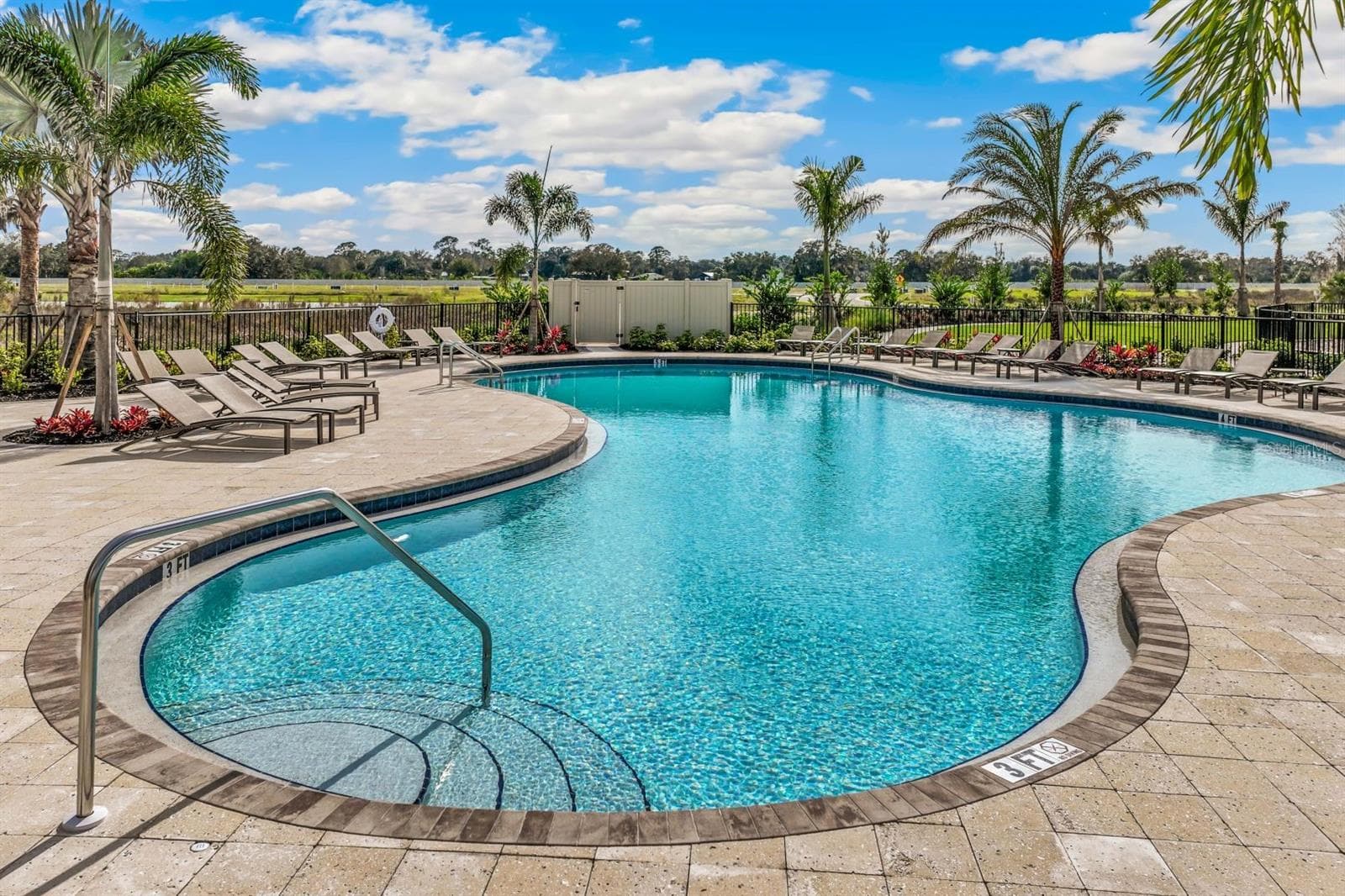 Villa at 316 157TH CT E, BRADENTON, photo 17 of 23