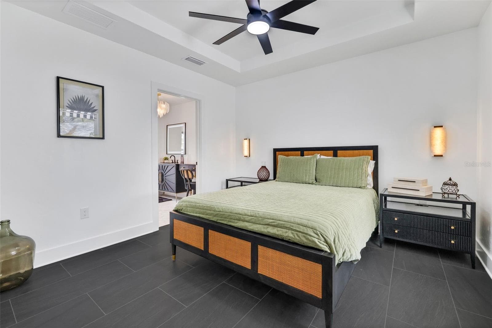 Single Family Residence at 39 E PARK AVE, ST AUGUSTINE, photo 9 of 80