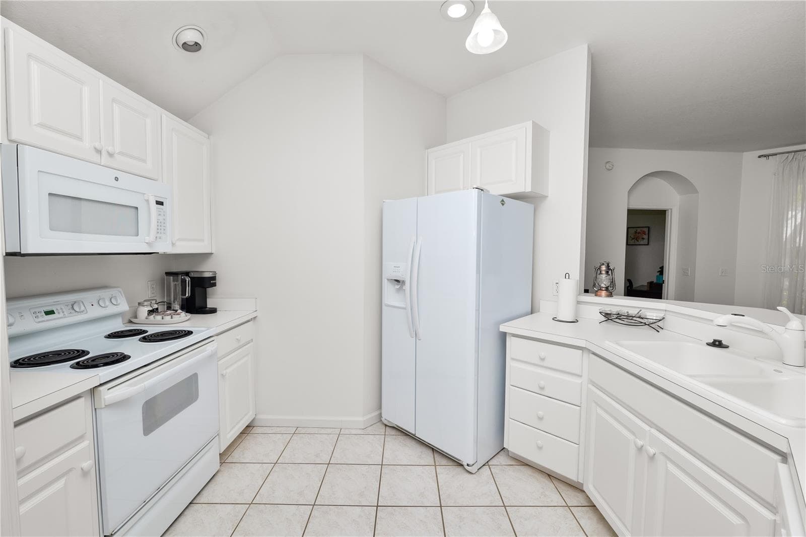 Condominium at 774 GRASSLANDS VILLAGE CIR #88, LAKELAND, photo 12 of 54