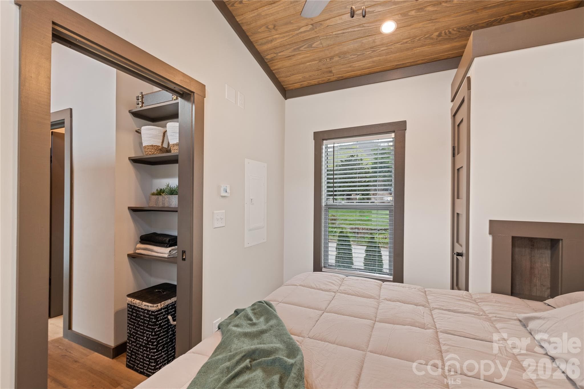 Single Family Residence at 25 Getaway Lane, Maggie Valley, photo 13 of 16