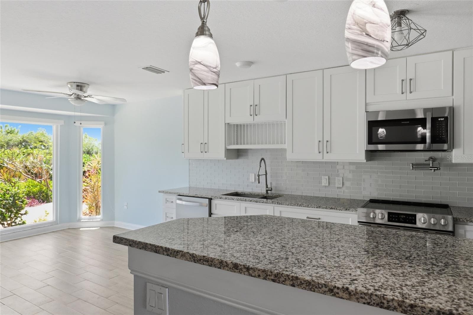 Single Family Residence at 5207 86TH STREET CT W, BRADENTON, photo 11 of 38