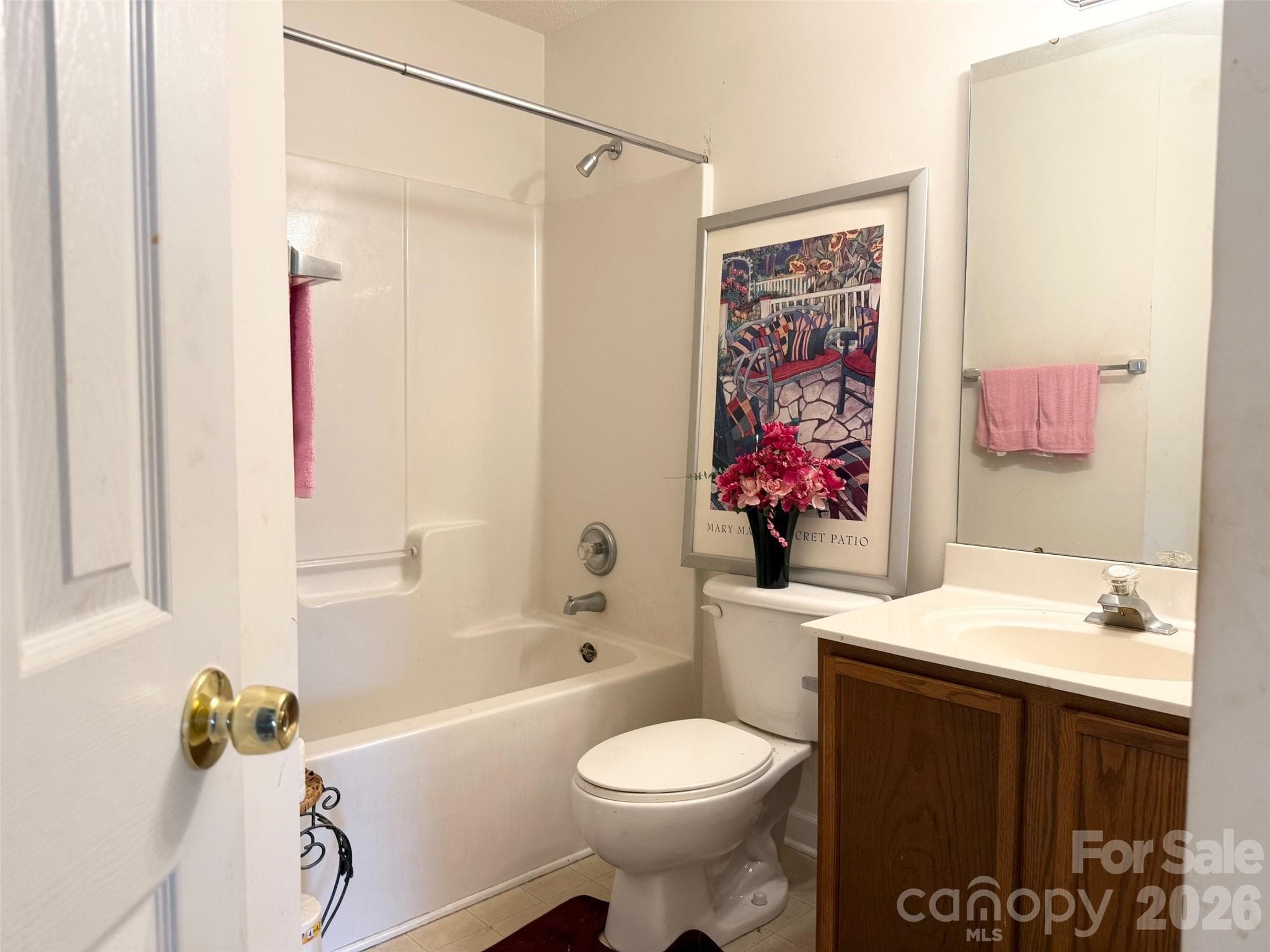 Single Family Residence at 4046 W Fairmeadow Drive, Lancaster, photo 12 of 30