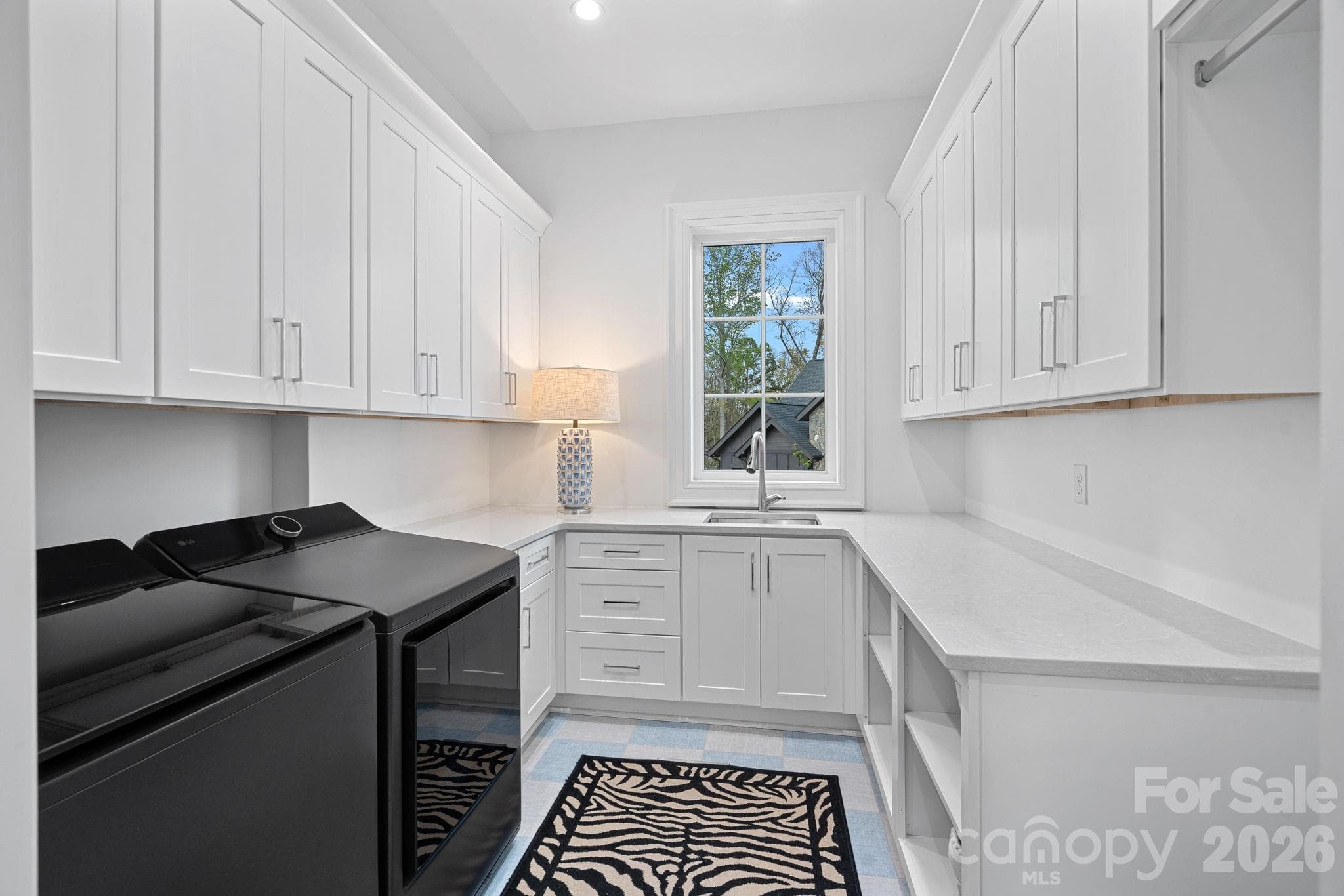 Single Family Residence at 5907 Kiowa Road, Clover, photo 33 of 47