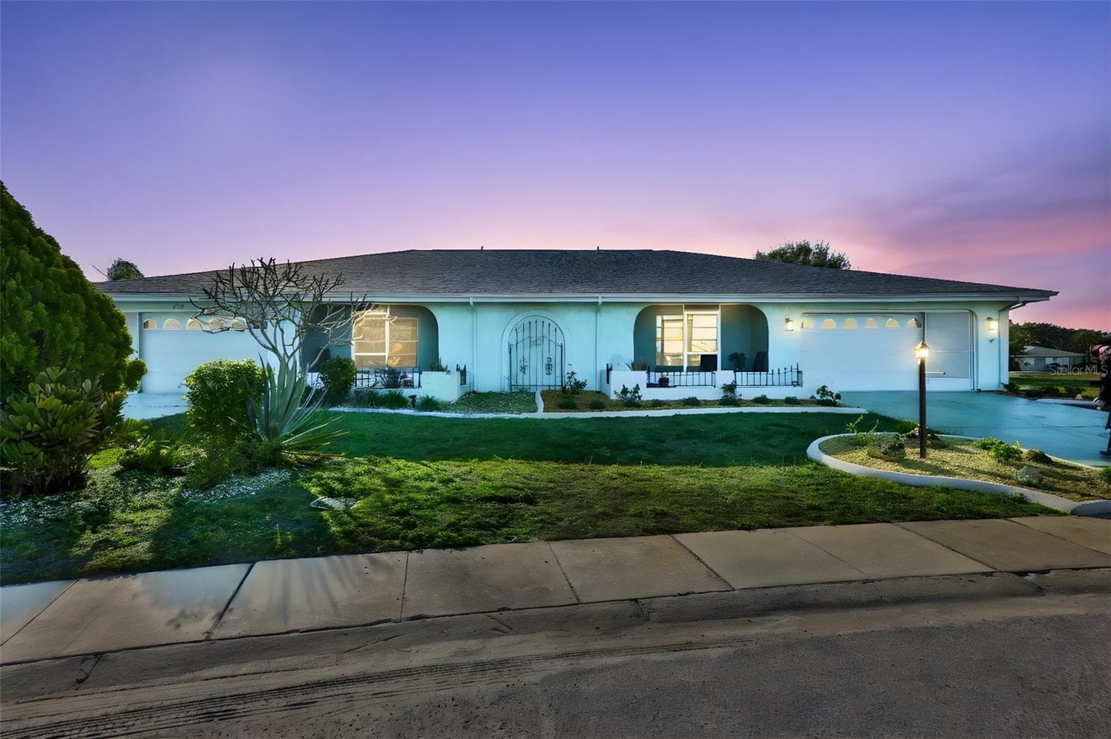 Villa at 325 GREEN MANOR DR, SUN CITY CENTER, photo 41 of 42