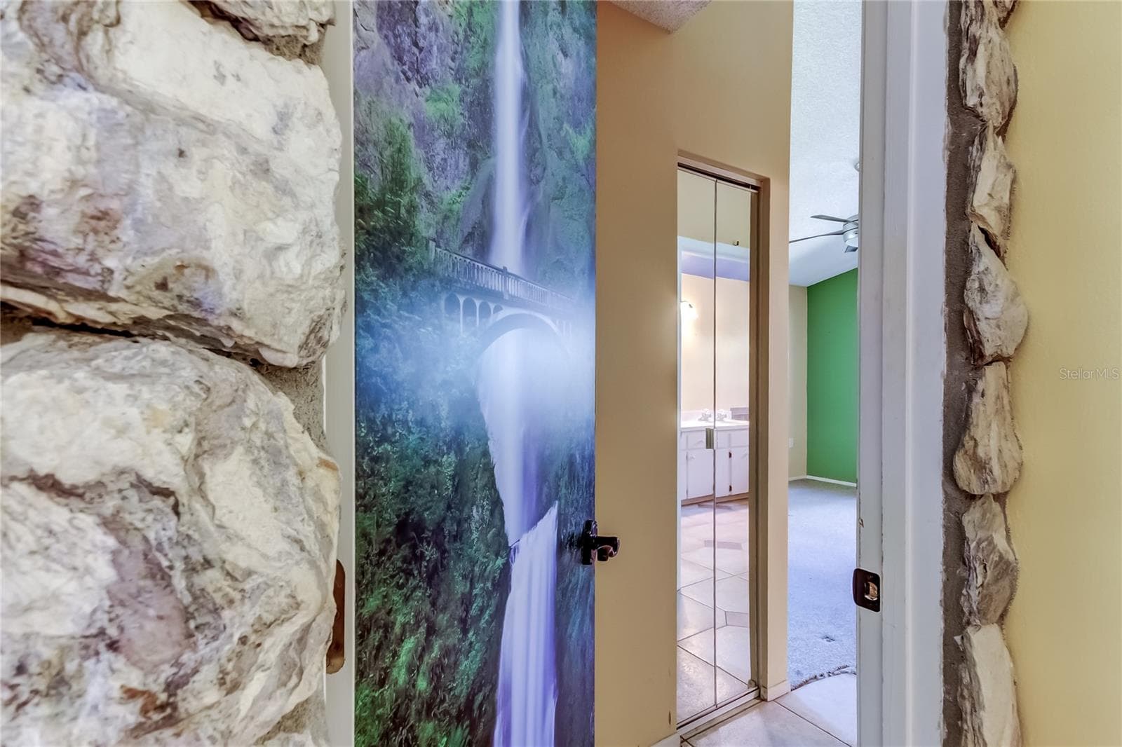 Primary Bedroom entrance - 1795 BAYHILL DR, OLDSMAR