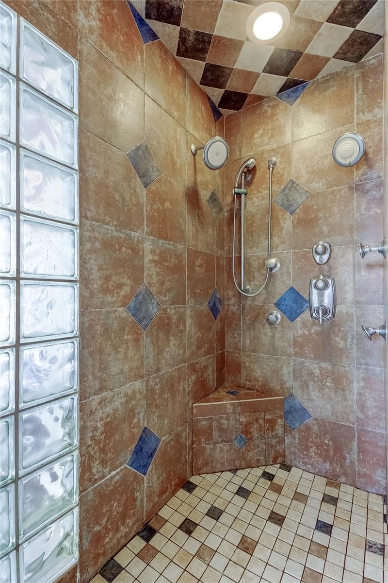 Primary Bath Shower - 1795 BAYHILL DR, OLDSMAR