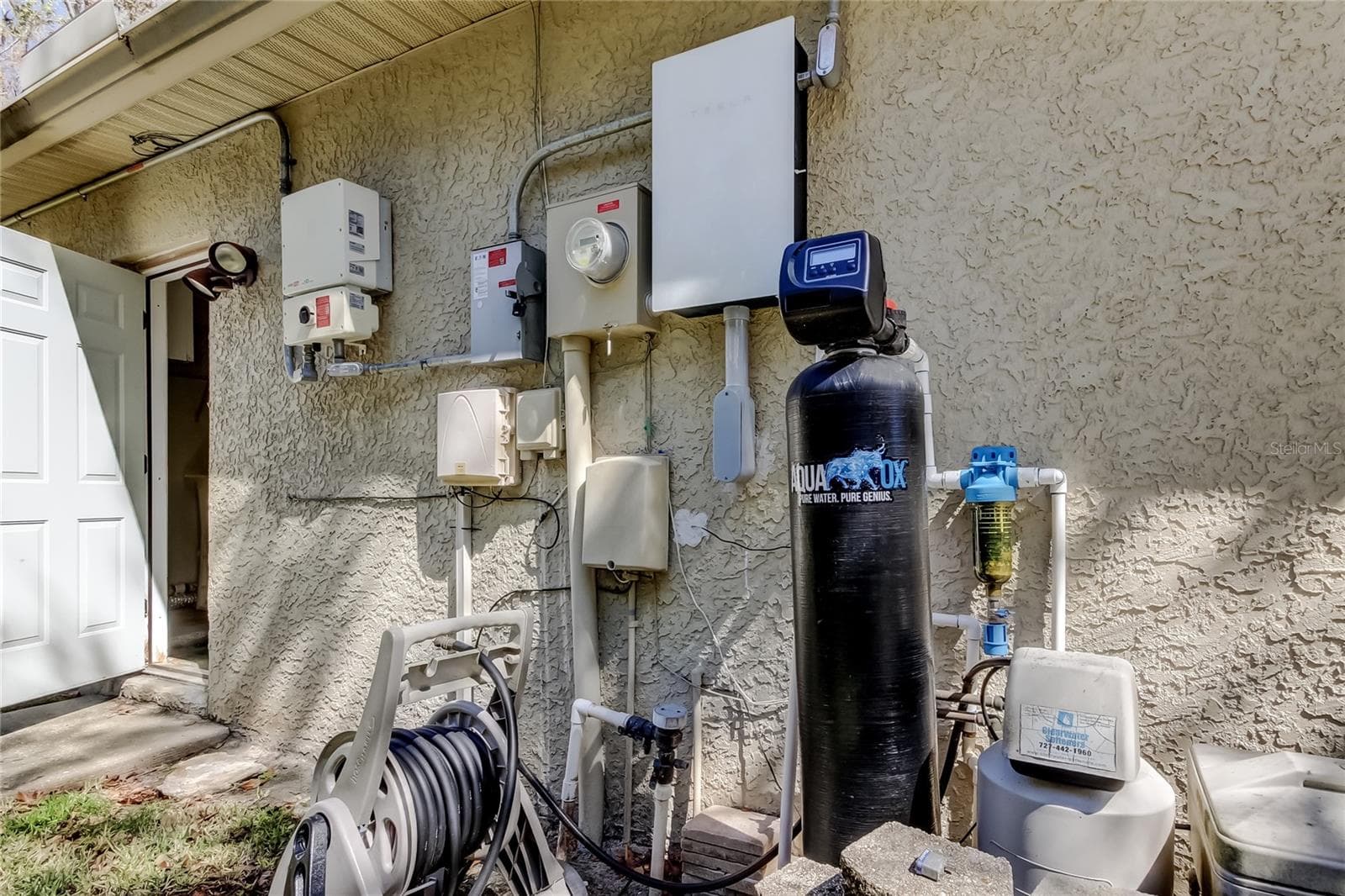Tesla Solar Panel and Water Filtration System - 1795 BAYHILL DR, OLDSMAR