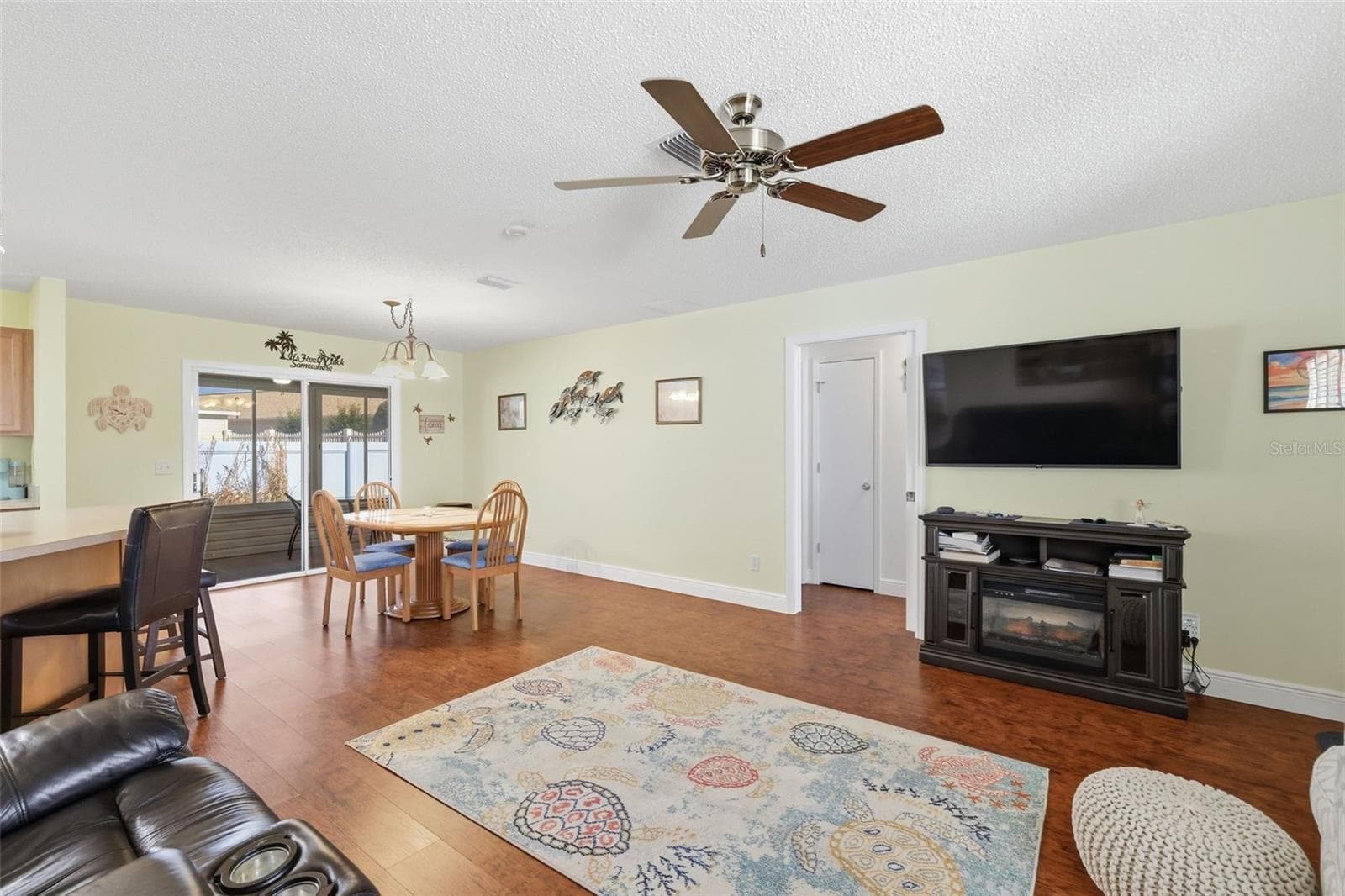 Single Family Residence at 1609 BLOSSOM TER, THE VILLAGES, photo 4 of 26