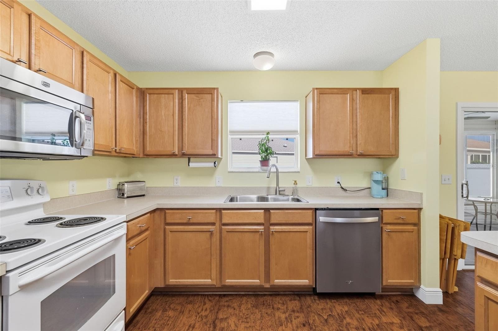 Single Family Residence at 1609 BLOSSOM TER, THE VILLAGES, photo 9 of 26
