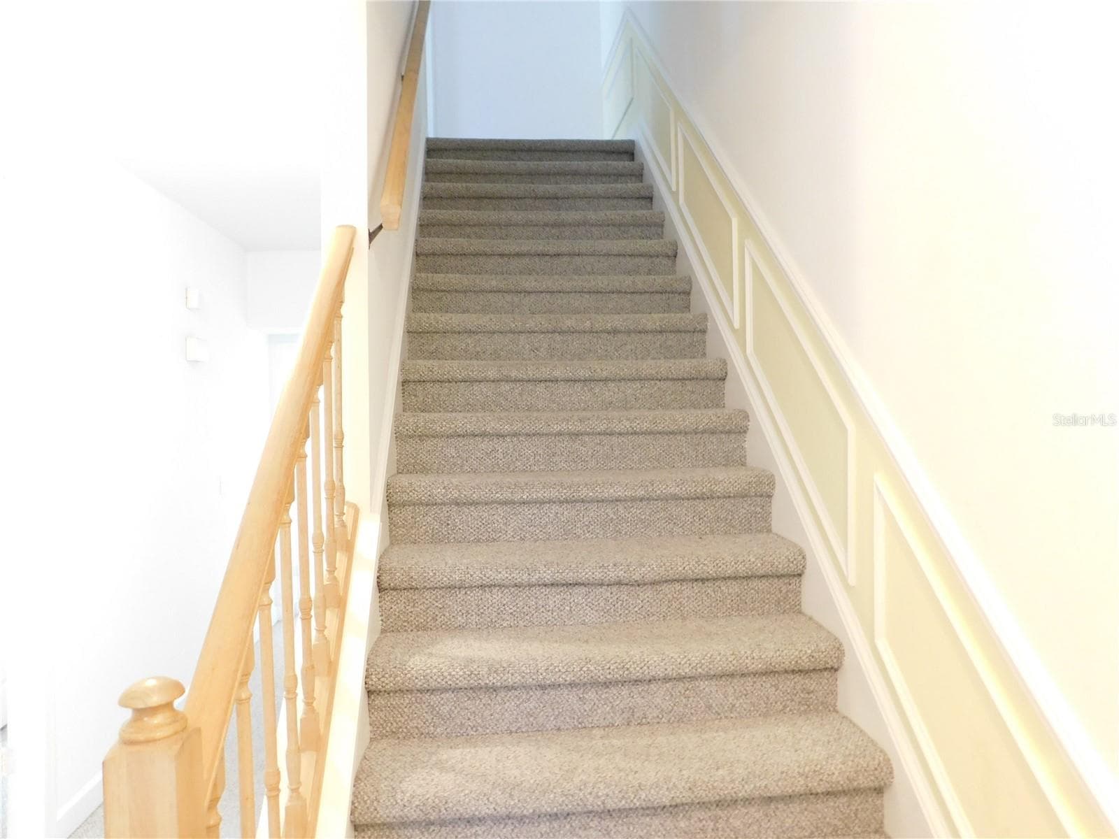 Stairway to 3rd floor - 1720 ARABIAN LN, PALM HARBOR