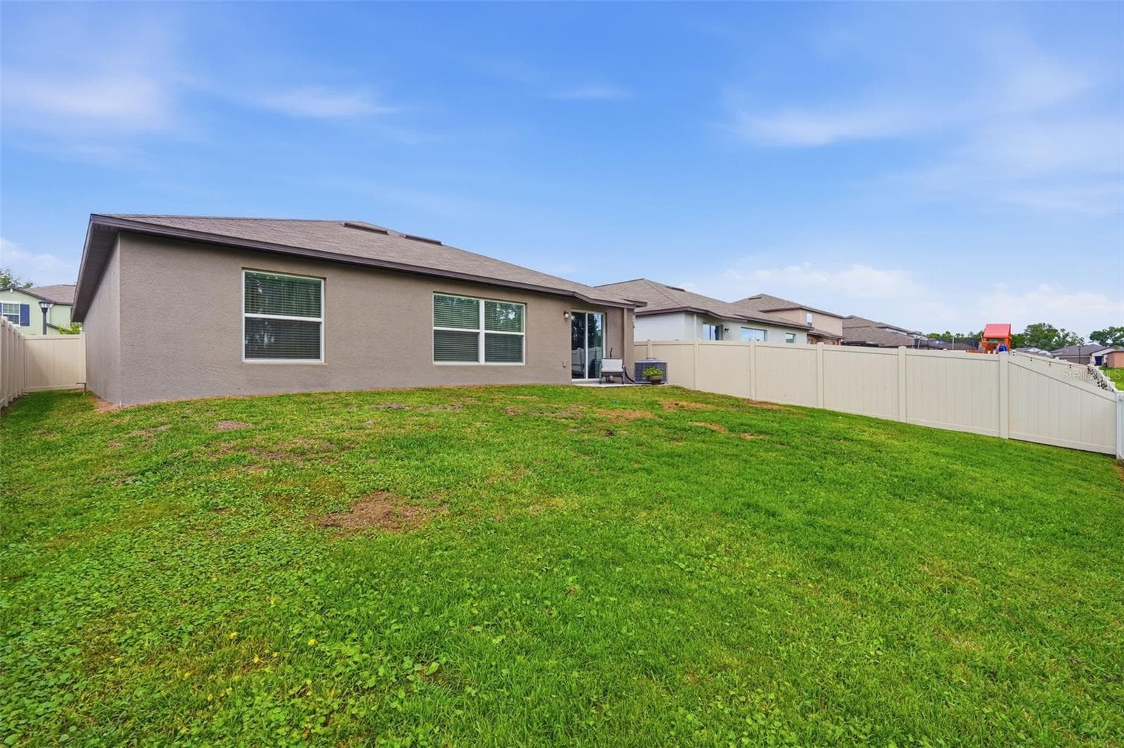 Single Family Residence at 1681 RED LOOP, LAKELAND, photo 33 of 39