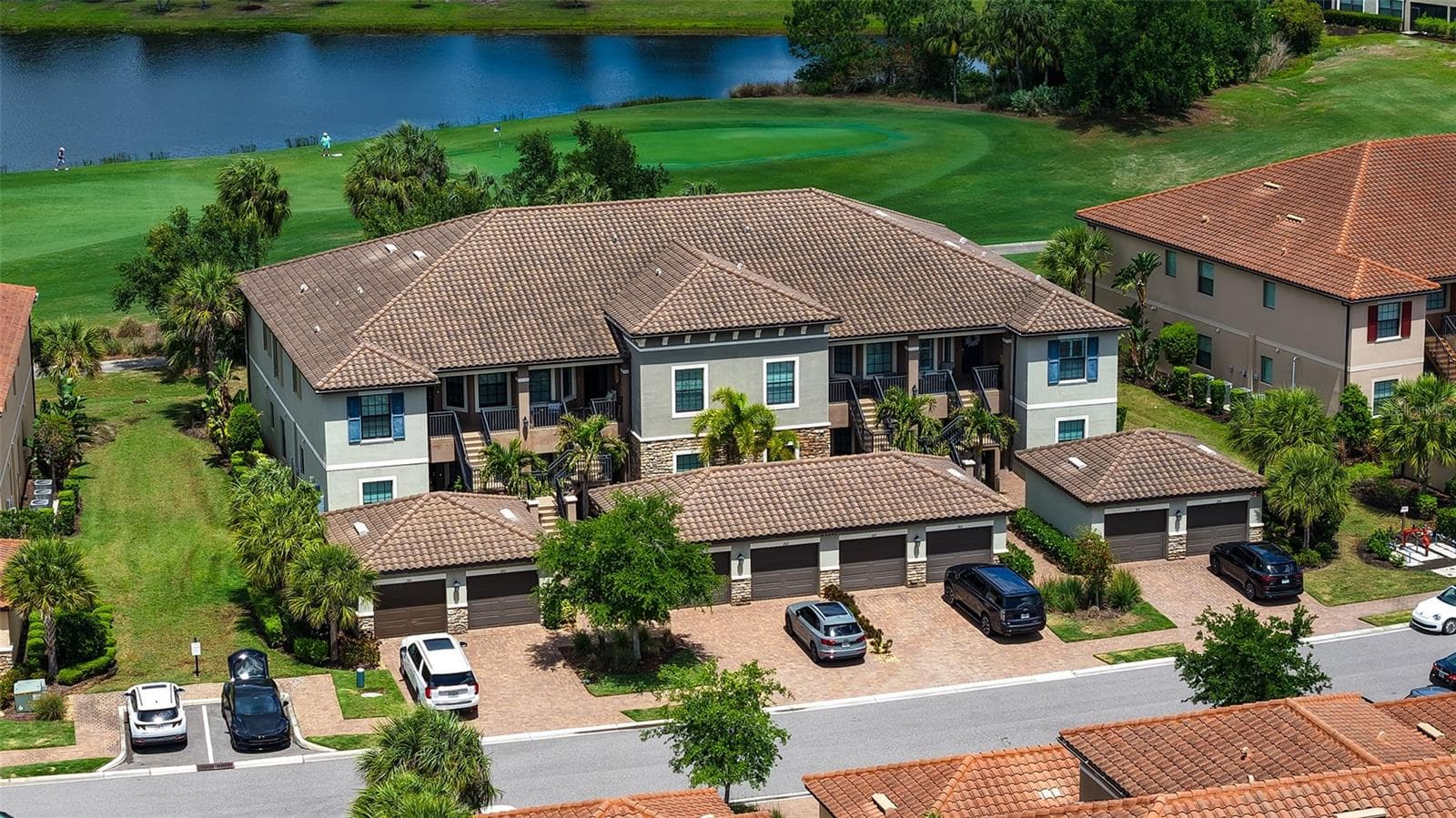 Condominium at 13731 MESSINA LOOP #102, LAKEWOOD RANCH, photo 3 of 78
