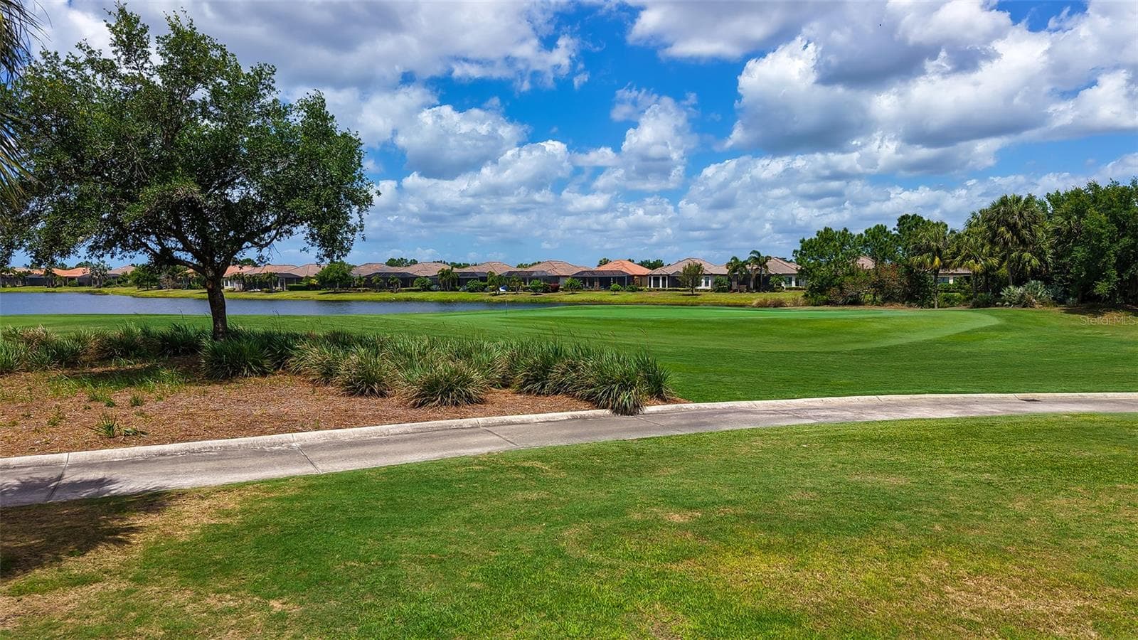 Condominium at 13731 MESSINA LOOP #102, LAKEWOOD RANCH, photo 15 of 78