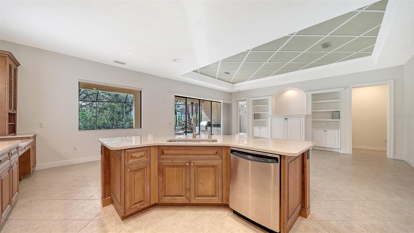 Single Family Residence at 13911 SIENA LOOP, LAKEWOOD RANCH, photo 26 of 100