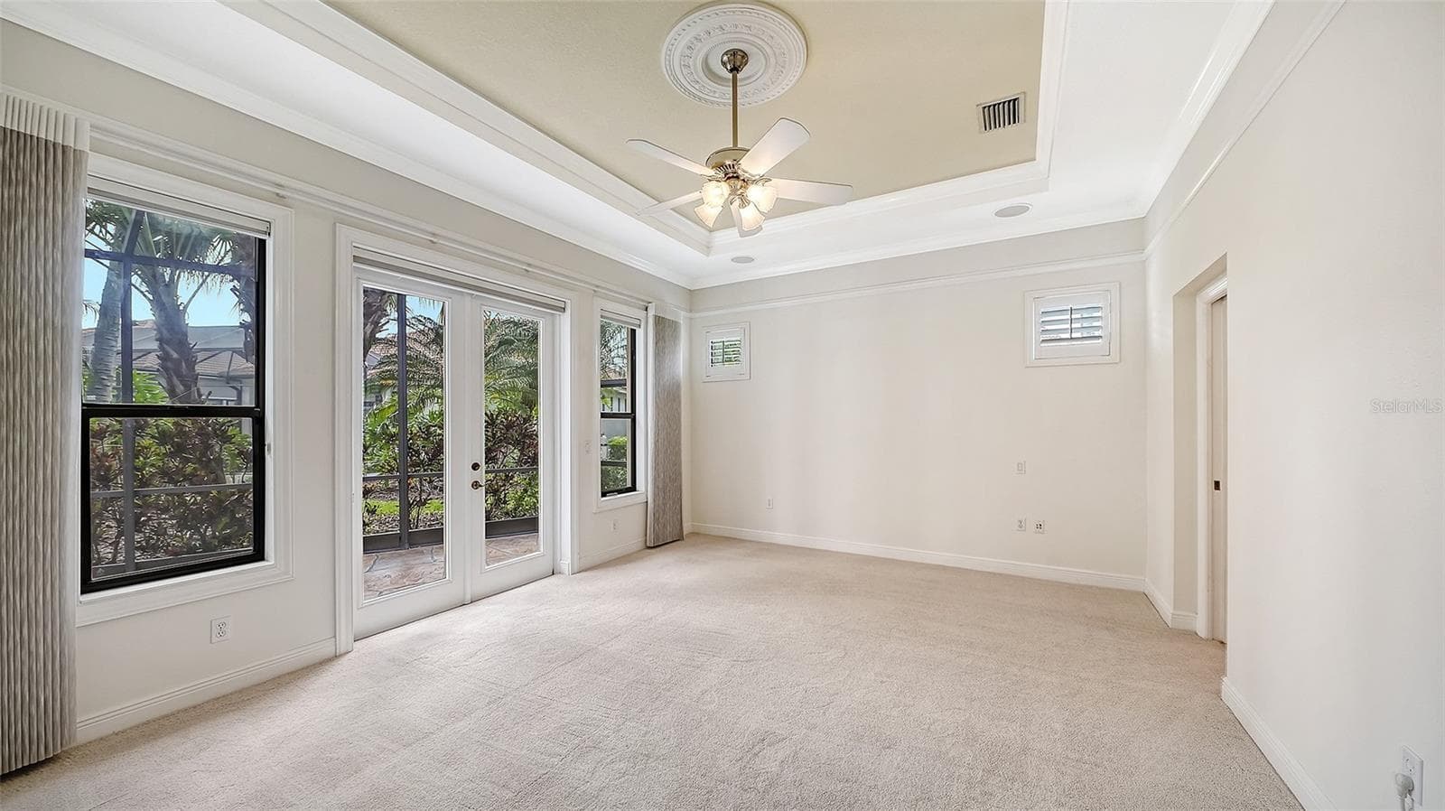 Single Family Residence at 13911 SIENA LOOP, LAKEWOOD RANCH, photo 28 of 100