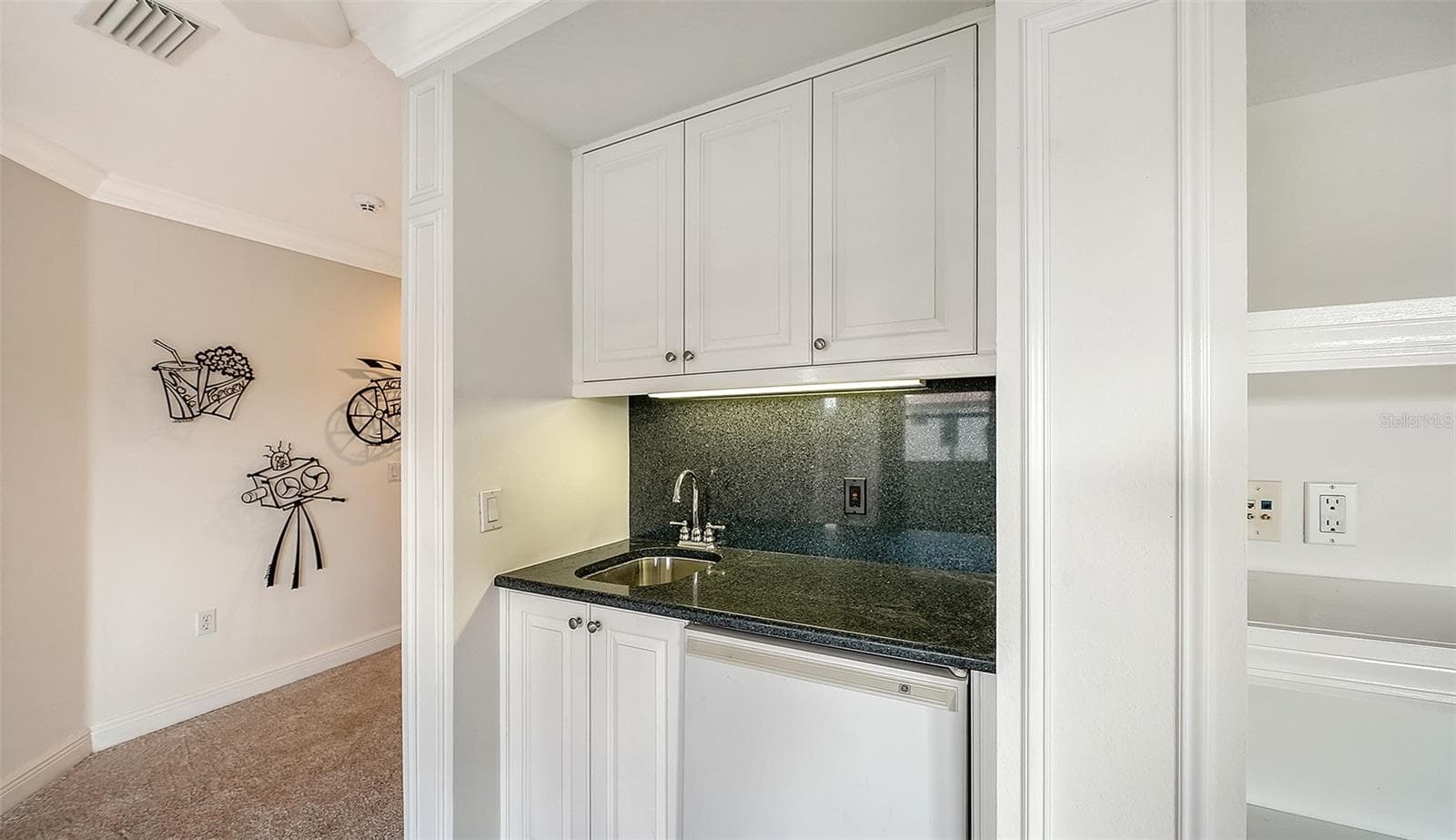 Single Family Residence at 13911 SIENA LOOP, LAKEWOOD RANCH, photo 52 of 100