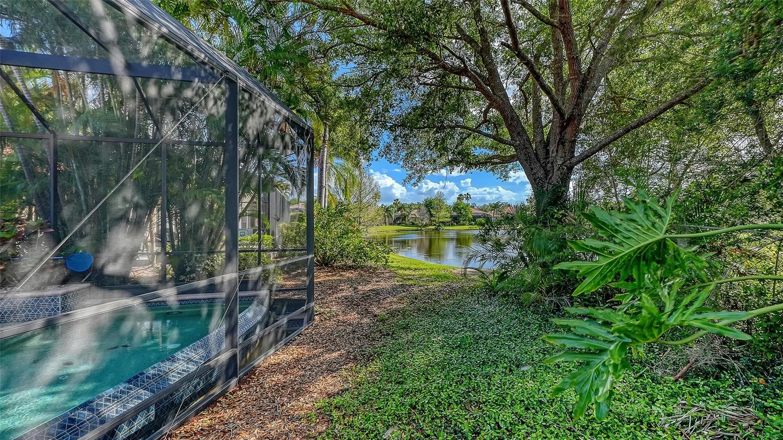 Single Family Residence at 13911 SIENA LOOP, LAKEWOOD RANCH, photo 66 of 100