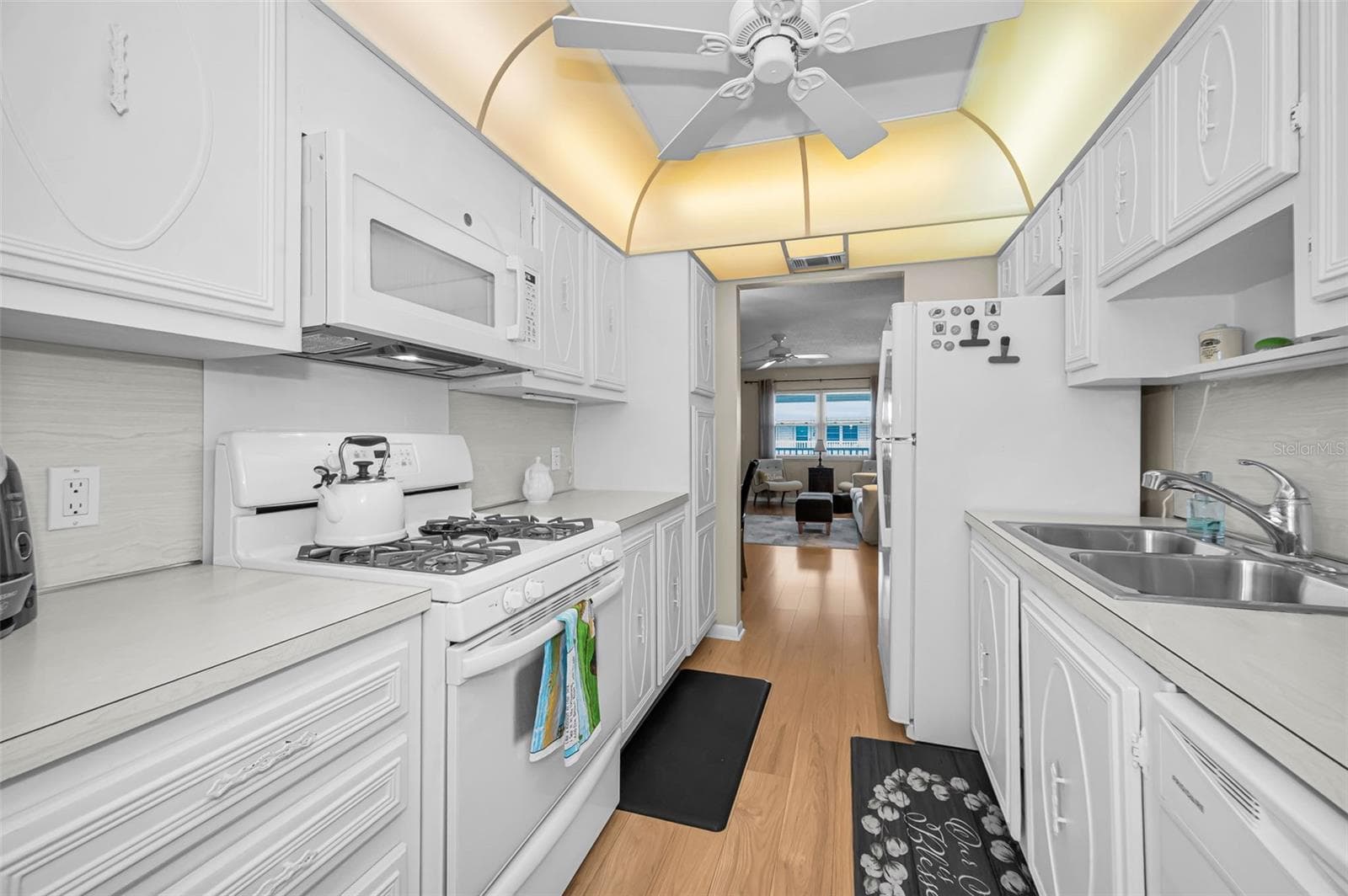Condominium at 5227 81ST LN N #22, ST PETERSBURG, photo 10 of 37