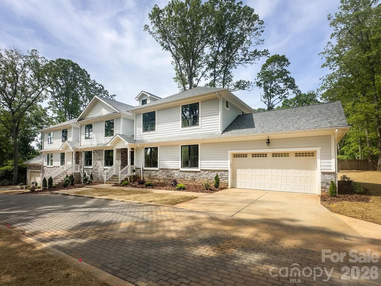 Front - Charlotte