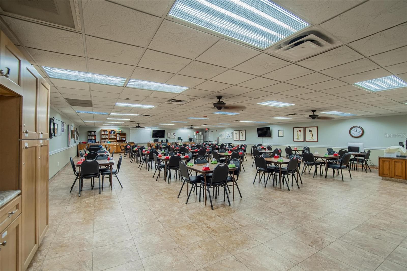Bridge (card room) inside the Atrium - 809 OAKMONT AVE, SUN CITY CENTER