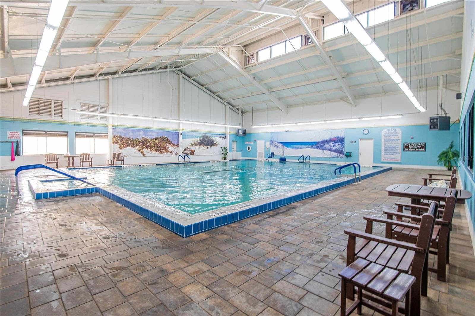 Indoor pool - 809 OAKMONT AVE, SUN CITY CENTER