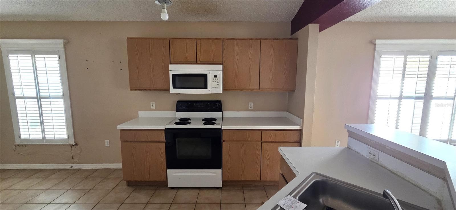 Single Family Residence at 4716 LITTLE DENISE CT, VALRICO, photo 15 of 33