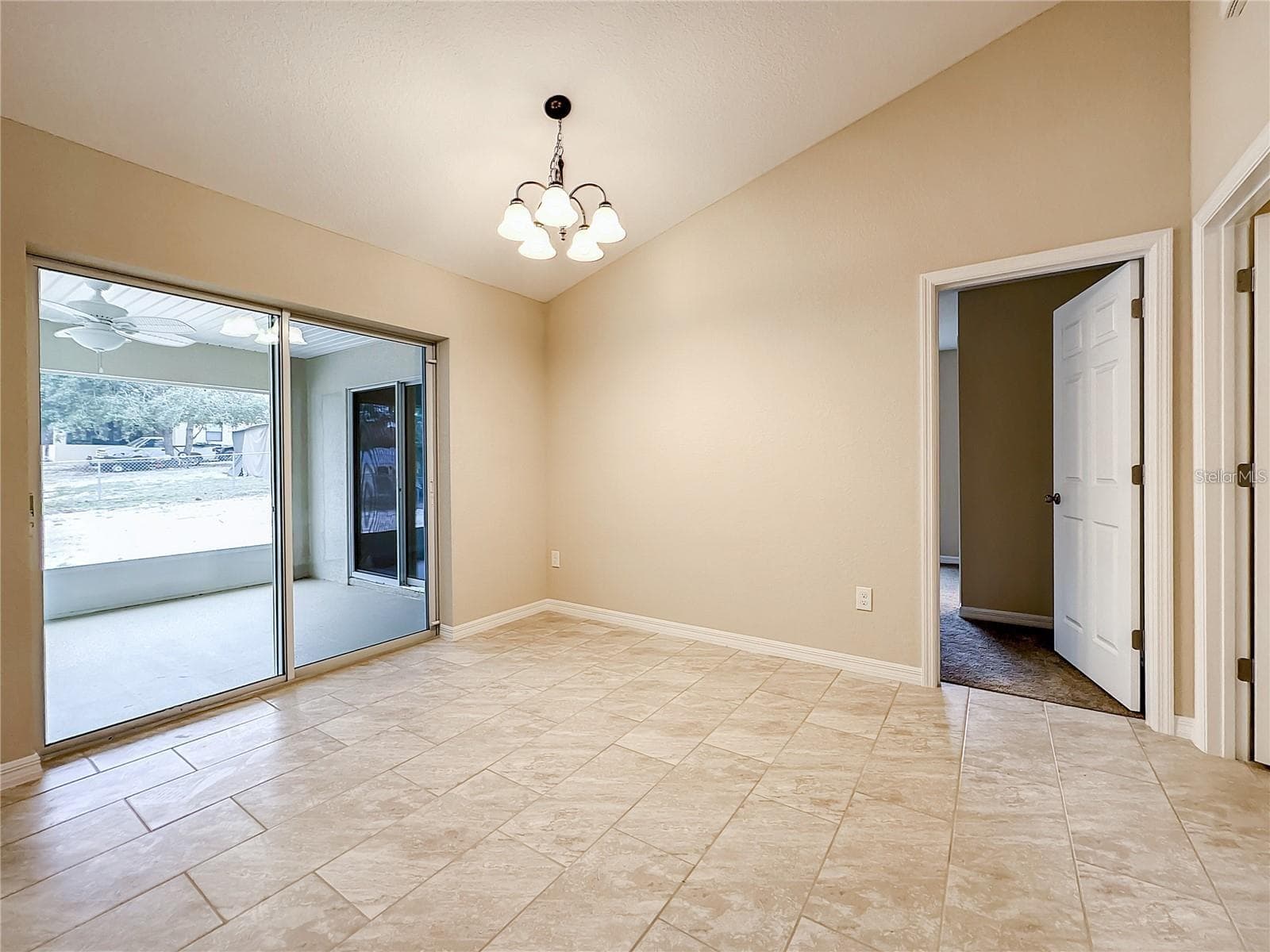 Single Family Residence at 4887 SW 159TH LANE RD, OCALA, photo 7 of 26
