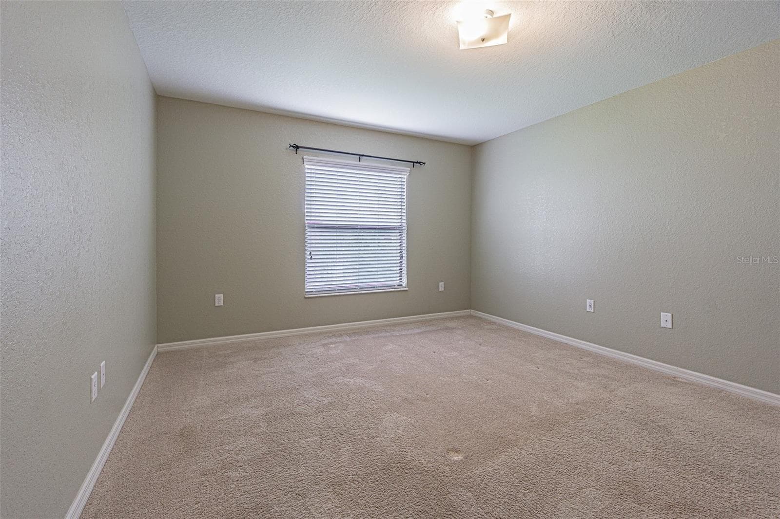 Single Family Residence at 1311 EVERGREEN PARK CIR, LAKELAND, photo 10 of 30