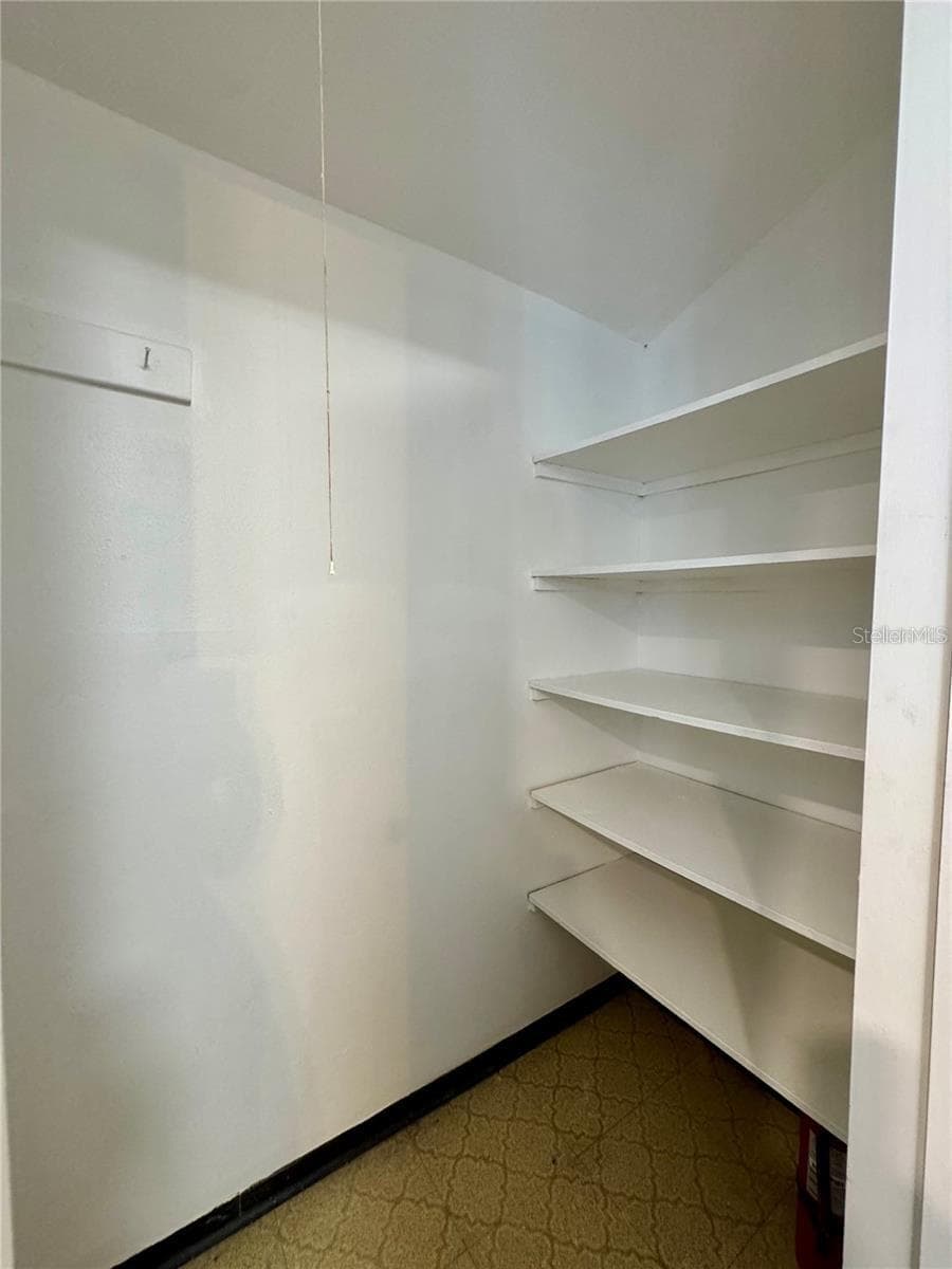 Condominium at 2632 HIDDEN LAKE DR N #E, SARASOTA, photo 12 of 33