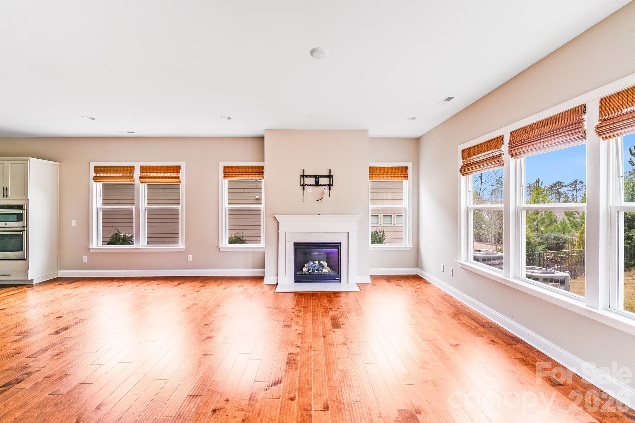 Single Family Residence at Charlotte, photo 2 of 38