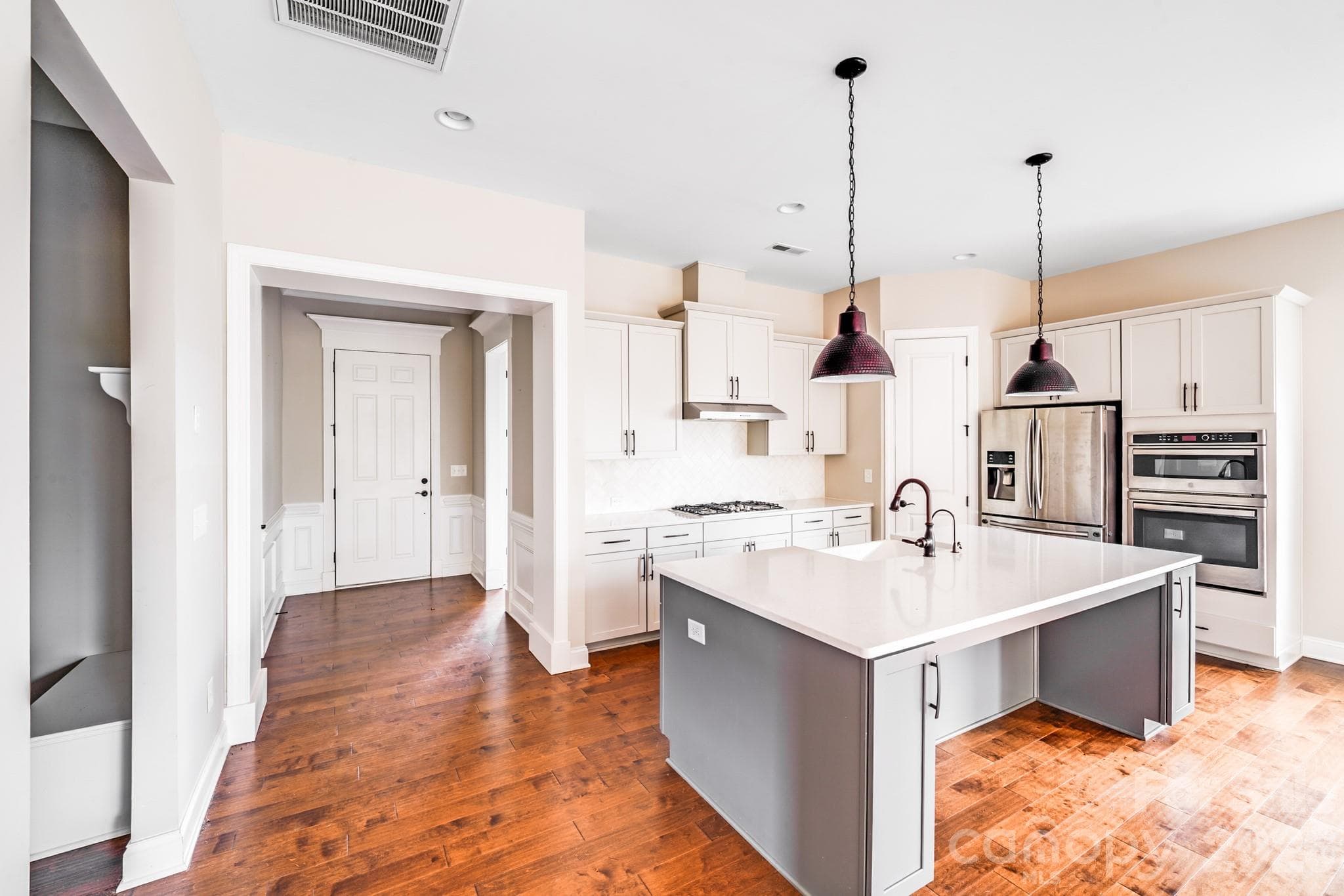 Single Family Residence at Charlotte, photo 3 of 38