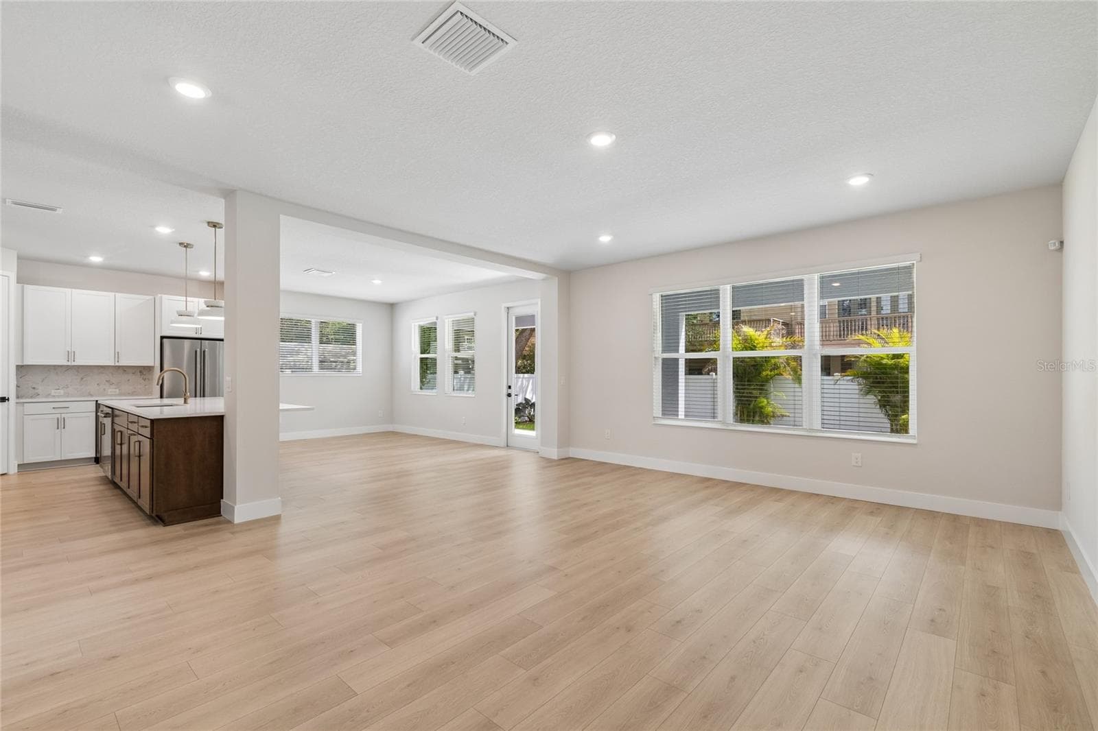 Family Room - 2916 W ELLIS DR, TAMPA