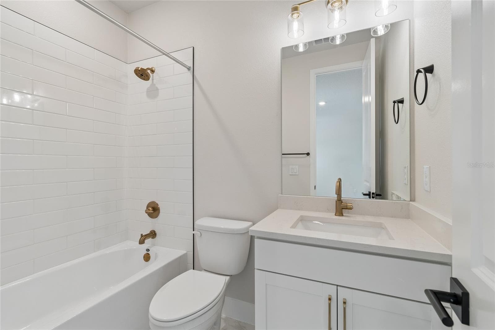 Bathroom Three - 2916 W ELLIS DR, TAMPA