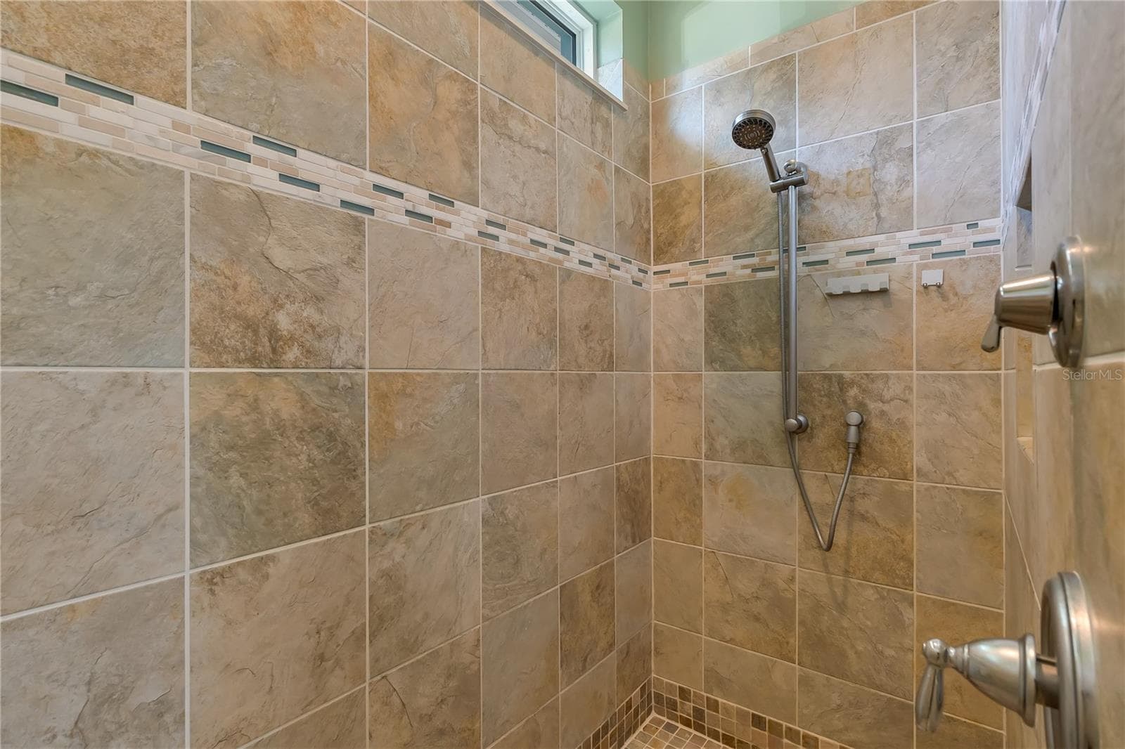 Single Family Residence at 14080 AGRE LN, ORLANDO, photo 25 of 56