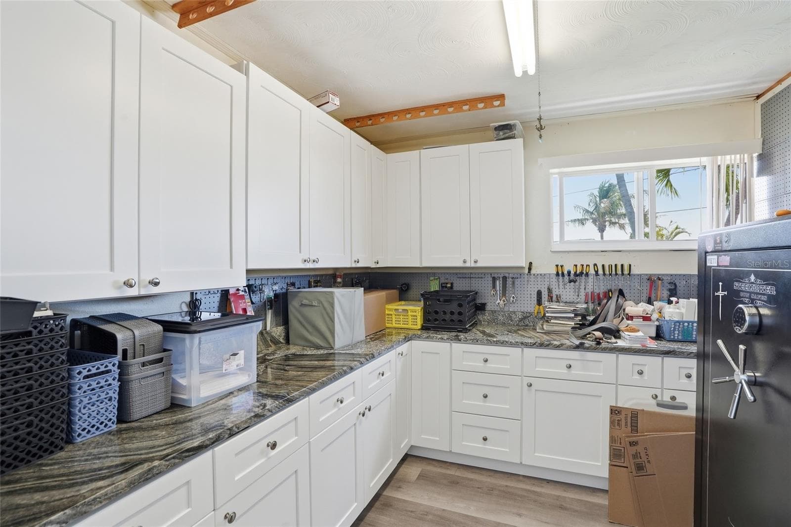 Single Family Residence at 300 DELIDO CT, PUNTA GORDA, photo 25 of 36