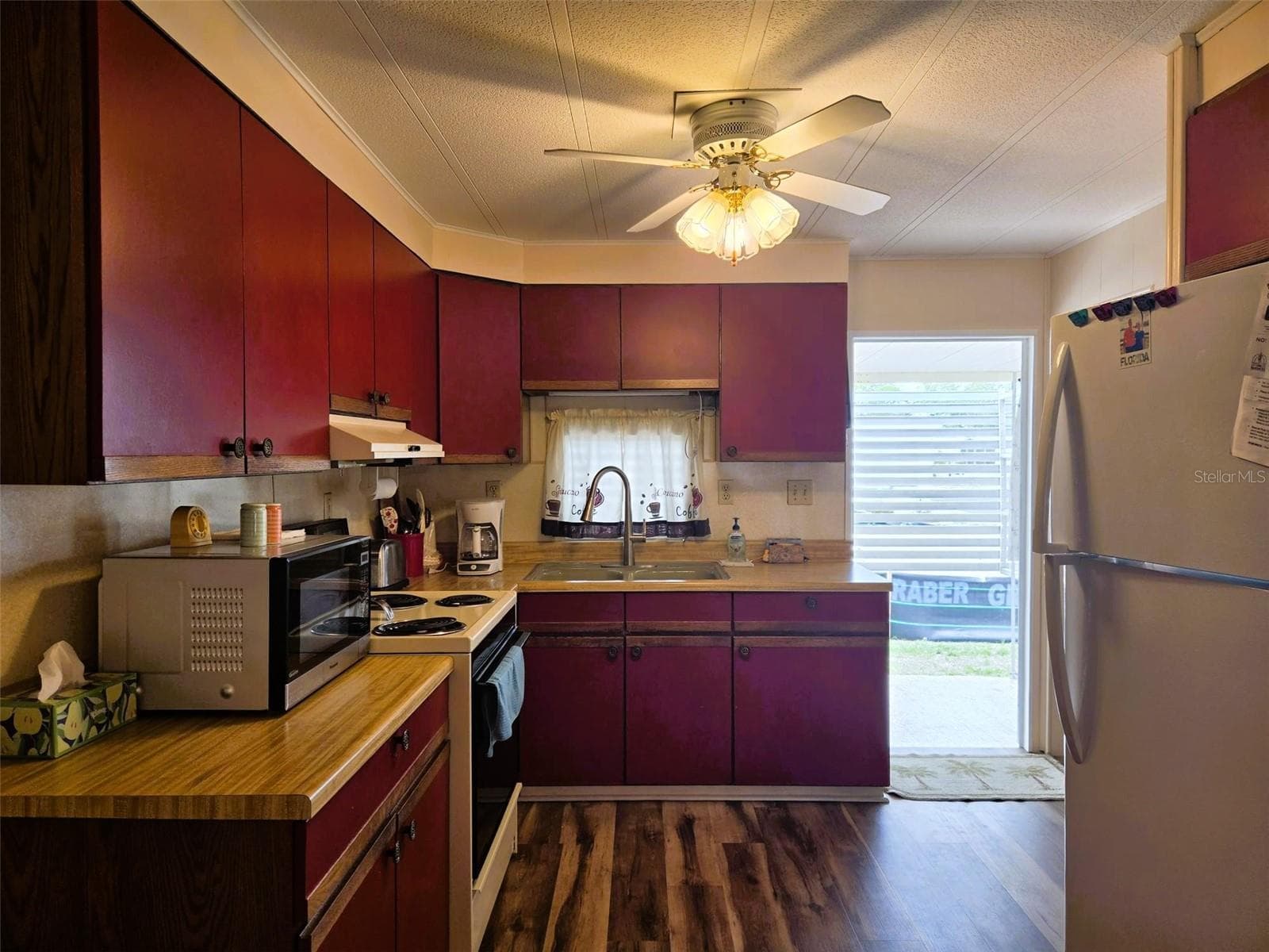 Kitchen View - 3226 SWEET GUM TER, SARASOTA