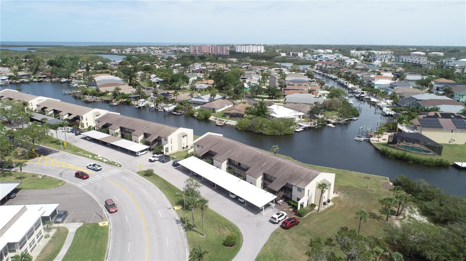 Condominium at 4609 MARINE PKWY #203, NEW PORT RICHEY, photo 3 of 23