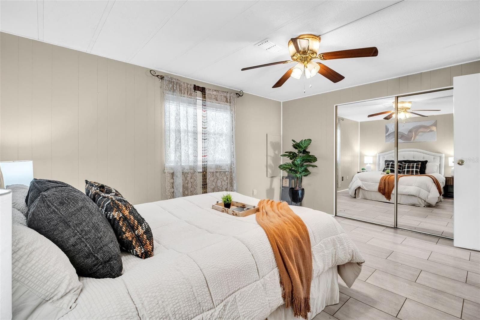 Manufactured Home at 23 MOUNTAIN LAUREL DR, PALM HARBOR, photo 24 of 66