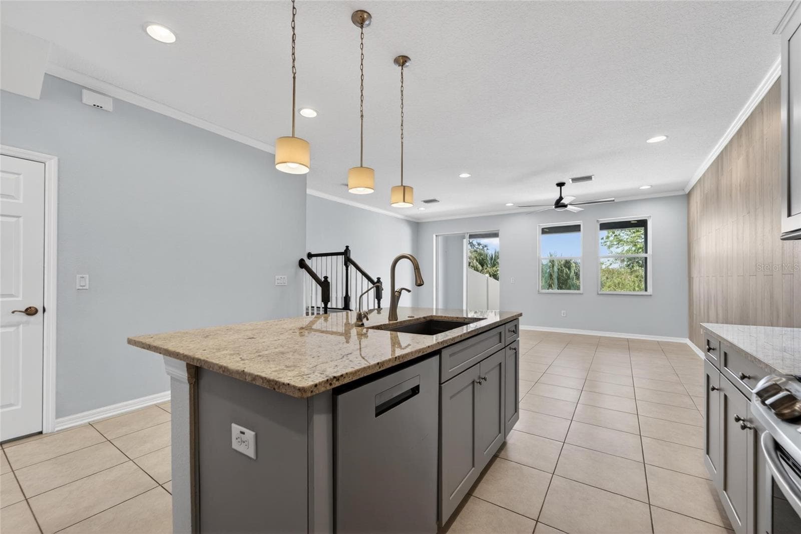 Townhouse at 8108 MUDDY PINES PL, TAMPA, photo 9 of 74