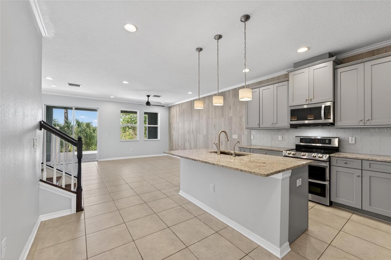 Townhouse at 8108 MUDDY PINES PL, TAMPA, photo 12 of 74