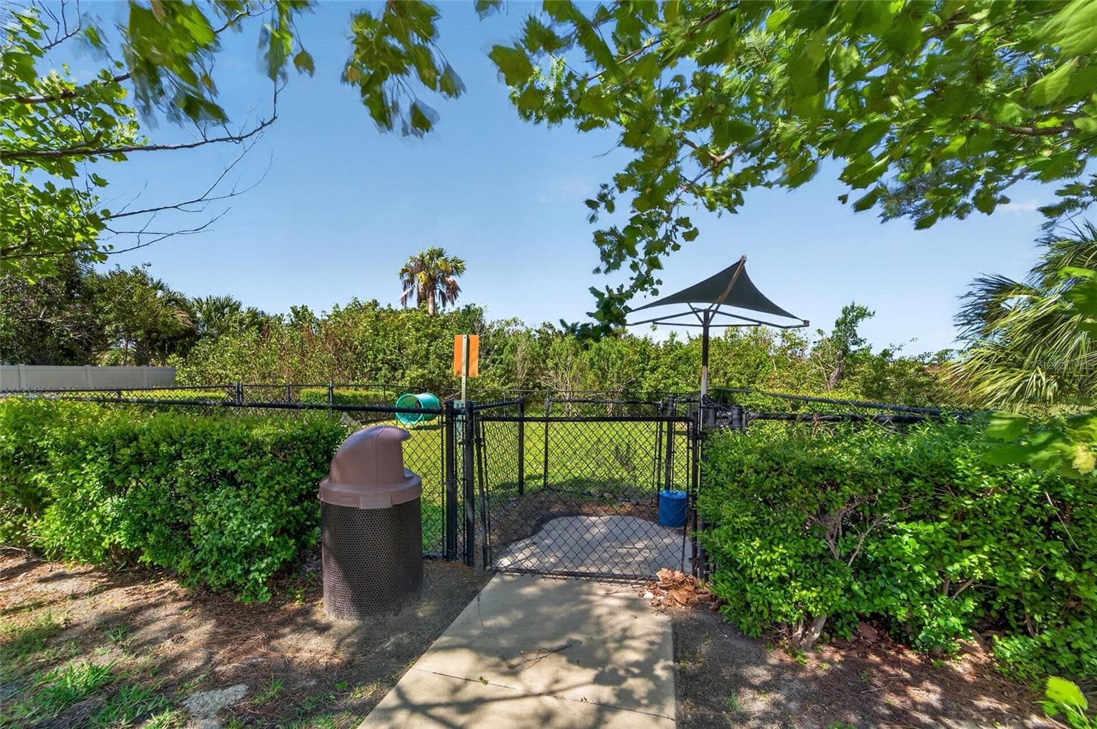 Townhouse at 8108 MUDDY PINES PL, TAMPA, photo 67 of 74