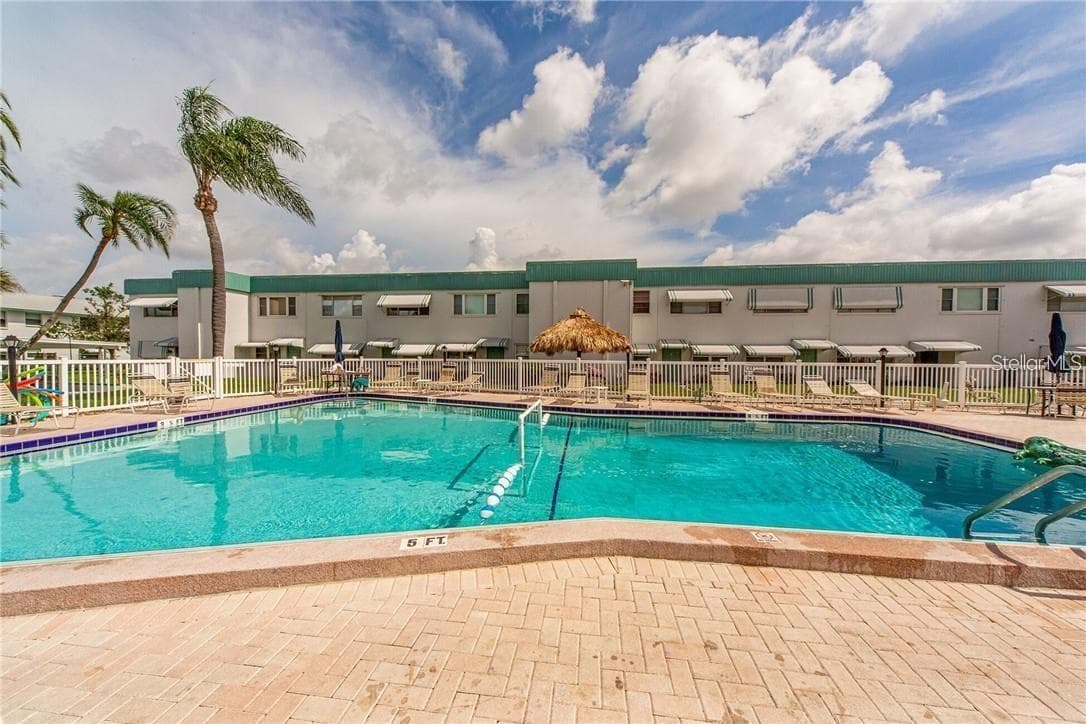 Condominium at 5267 81ST ST N #5, ST PETERSBURG, photo 38 of 46