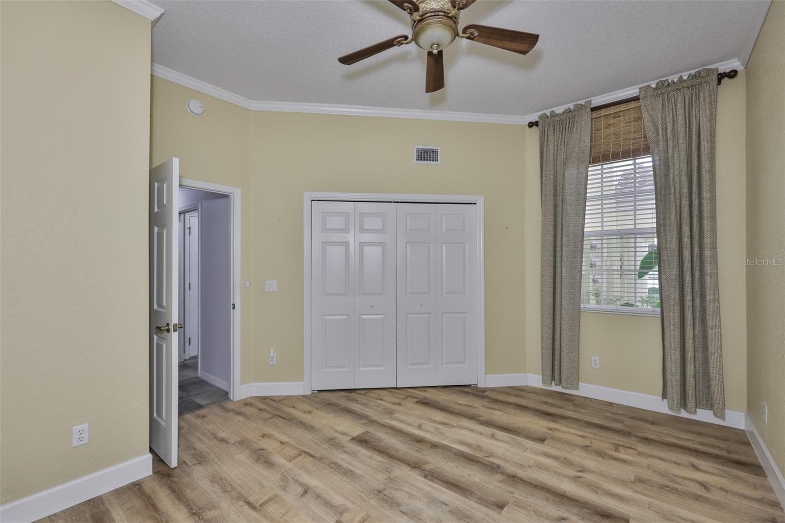 Condominium at 1324 EMERALD DUNES DR, SUN CITY CENTER, photo 33 of 53