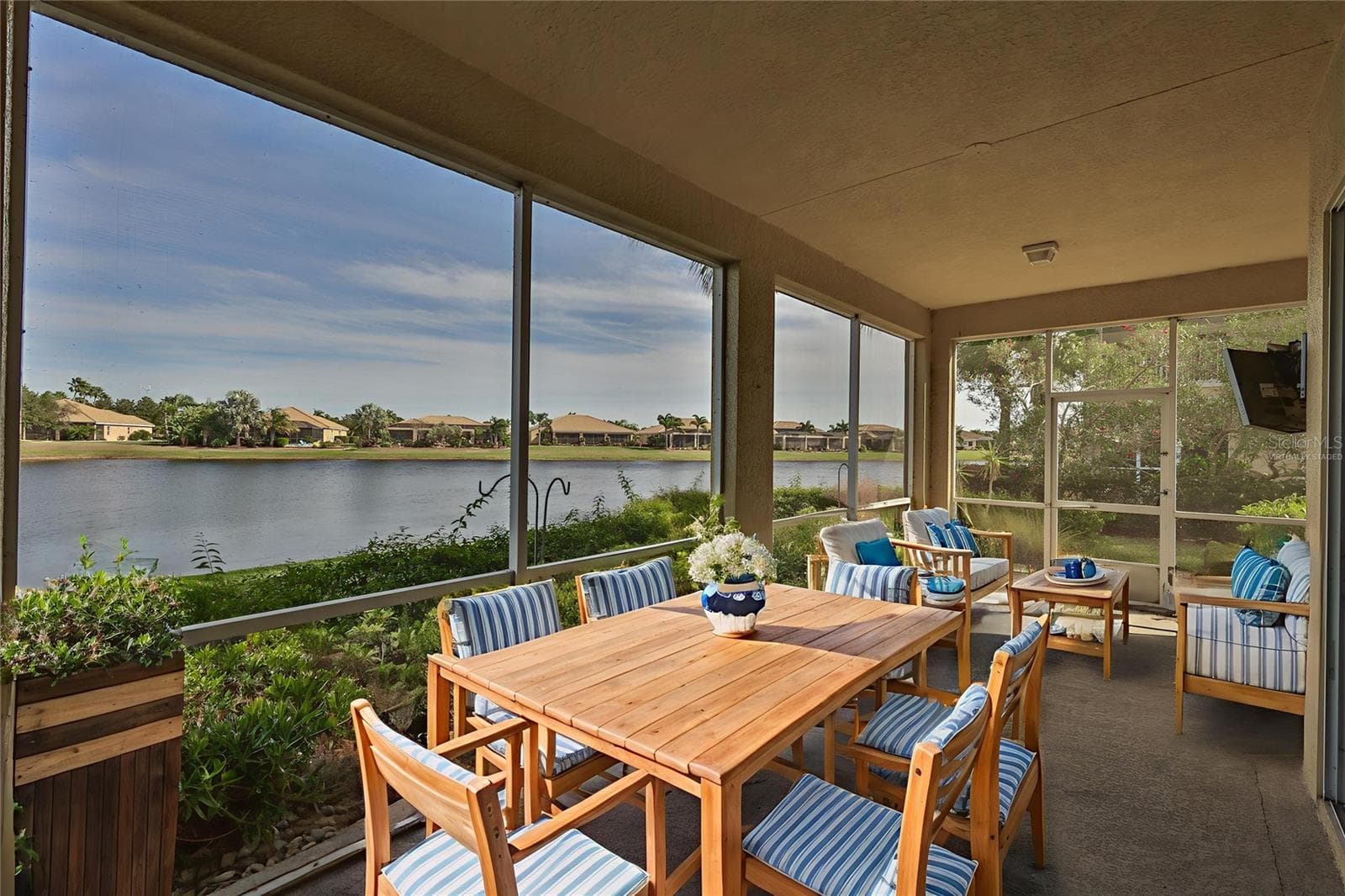 virtually staged - 1324 EMERALD DUNES DR, SUN CITY CENTER